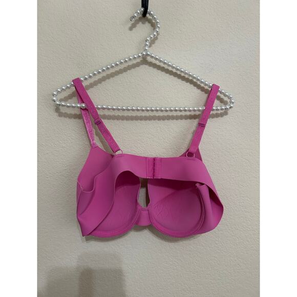 Juicy Couture Push Up Bra Size 38C Pink Padded Support Adjustable Straps Y2K - Picture 6 of 7